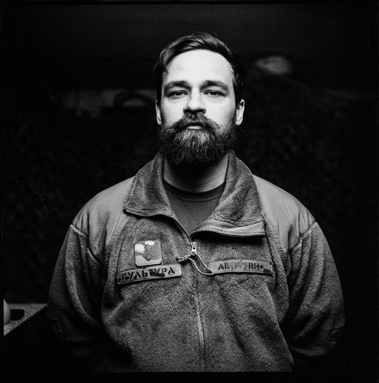 "У вас там едят мальчиков на Майдане": украинский актер-воин рассказал, как звезда "Кавказской пленницы" звала его к себе в Москву