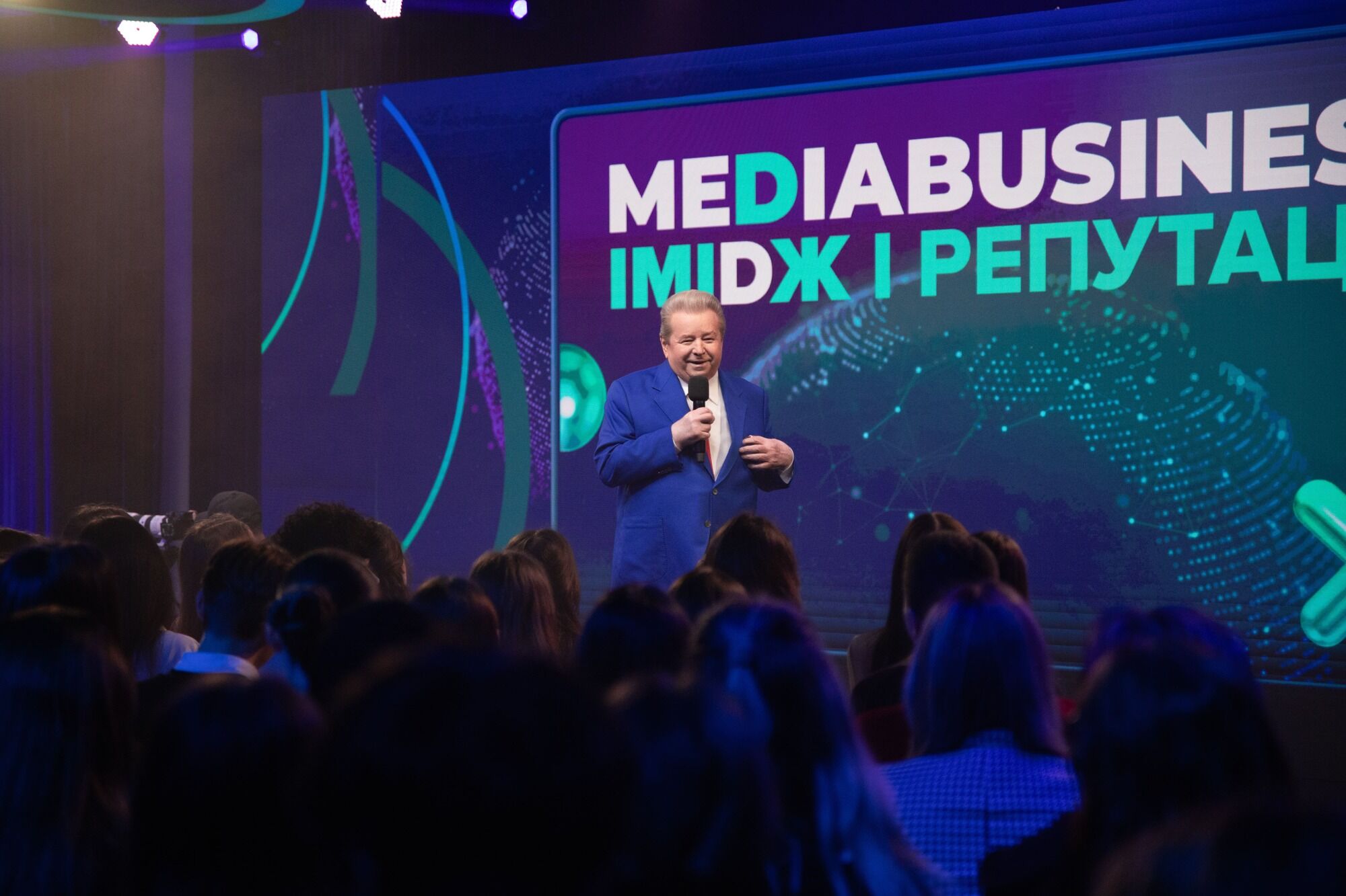 Поплавский презентовал Образовательный Медиааб для креативной и перспективной молодежи