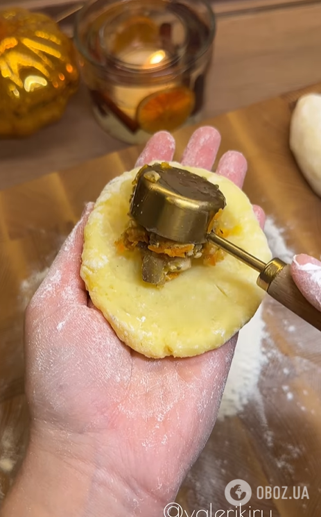Самые вкусные домашние картофельники из пюре: готовятся на сковороде зп считанные минуты