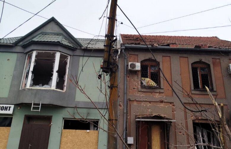За двое суток ДТЭК вернул свет в дома почти 60 тыс. семей после обстрелов