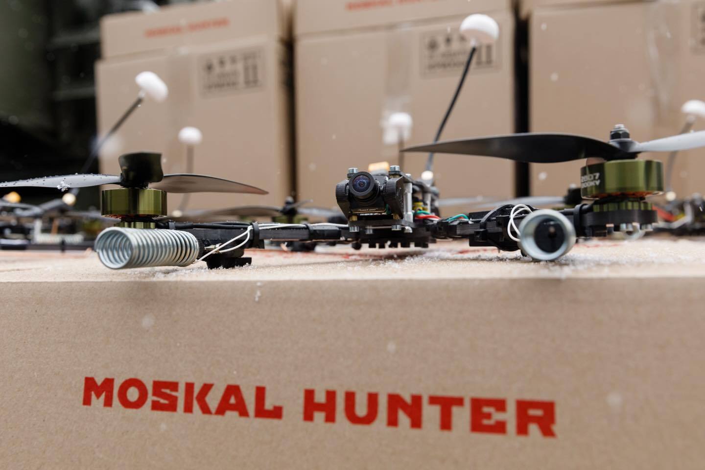 Нас никто не остановит: Порошенко везет морпехам дроны, РЭБы и квадроциклы