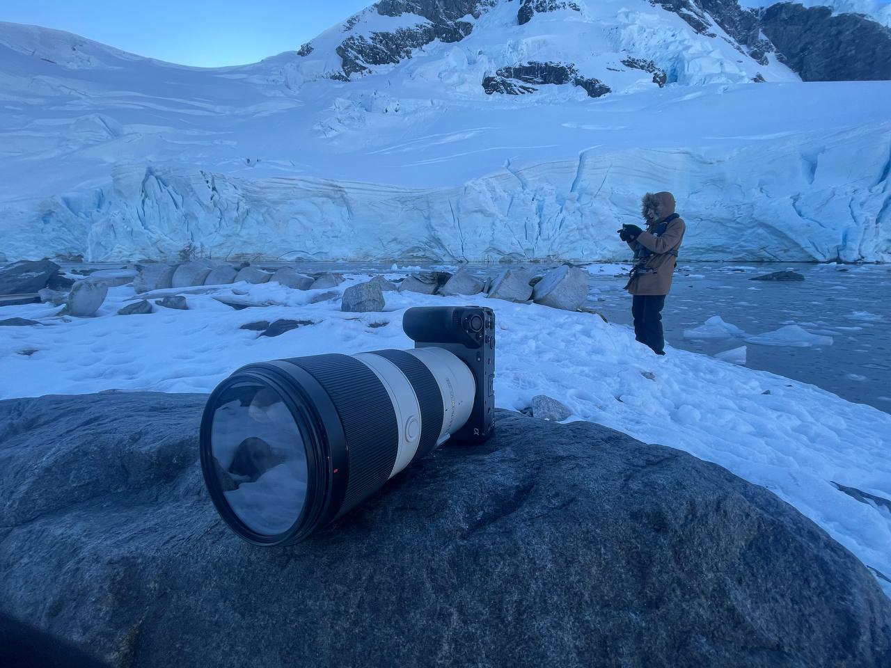 "Я не відчував страху": український журналіст побував у Антарктиді і розповів про життя полярників, місцевих тварин і небезпеку протоки Дрейка