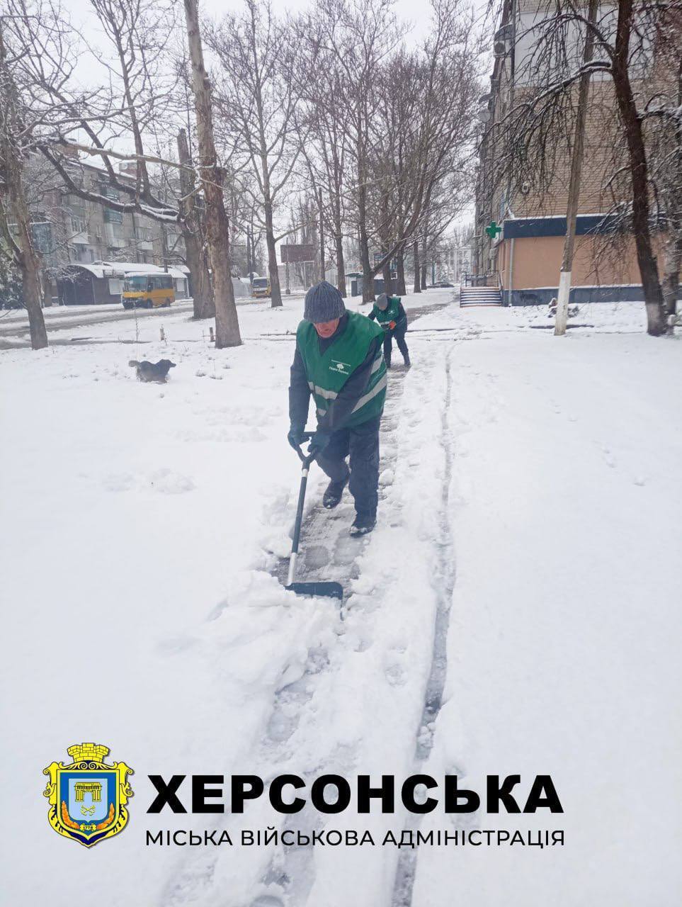 Україну присипало снігом у квітні, водії скаржаться на ожеледицю: фото і відео погодного "апокаліпсису"