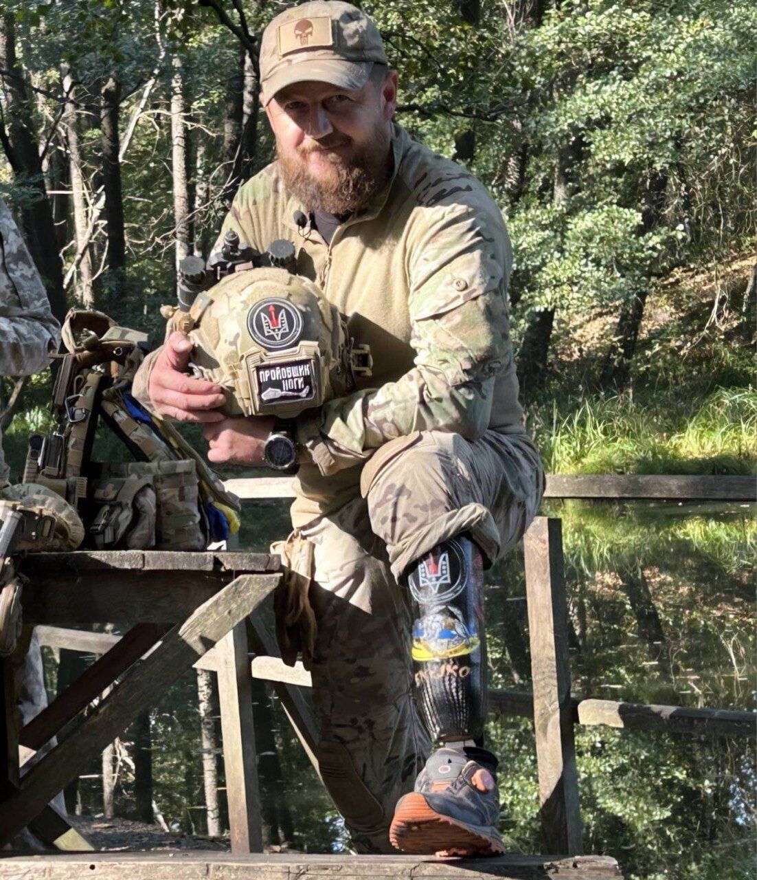 Под прицелом: миссия уникального снайпера ССО "Энейко", который после тяжелого ранения вернулся на фронт с протезом