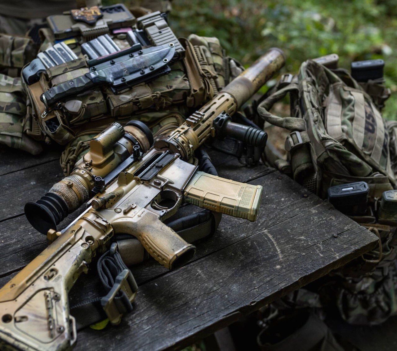 Под прицелом: миссия уникального снайпера ССО "Энейко", который после тяжелого ранения вернулся на фронт с протезом