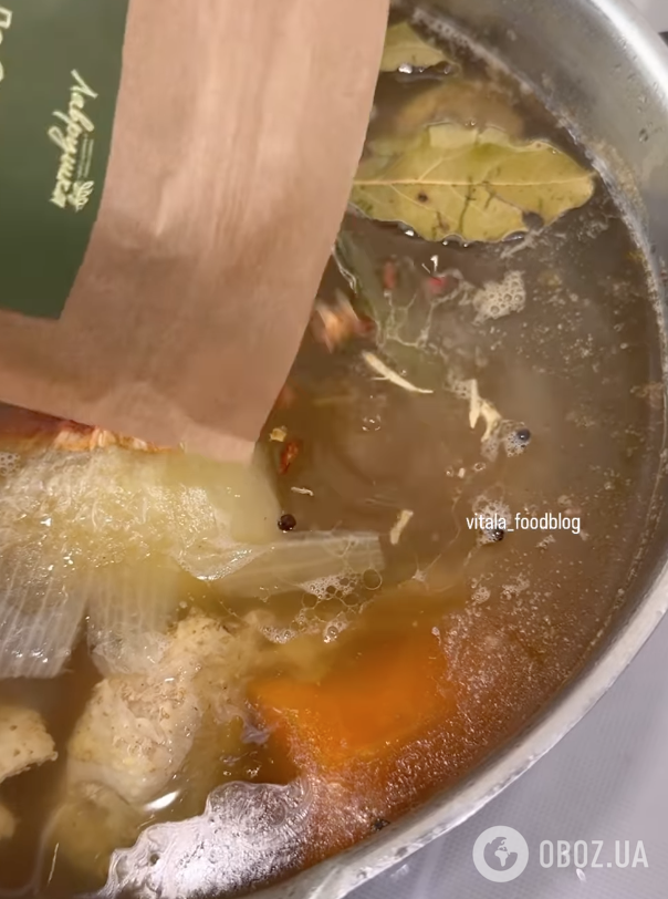 Как правильно готовить холодец, чтобы он получился прозрачным и вкусным: 4 главных правила