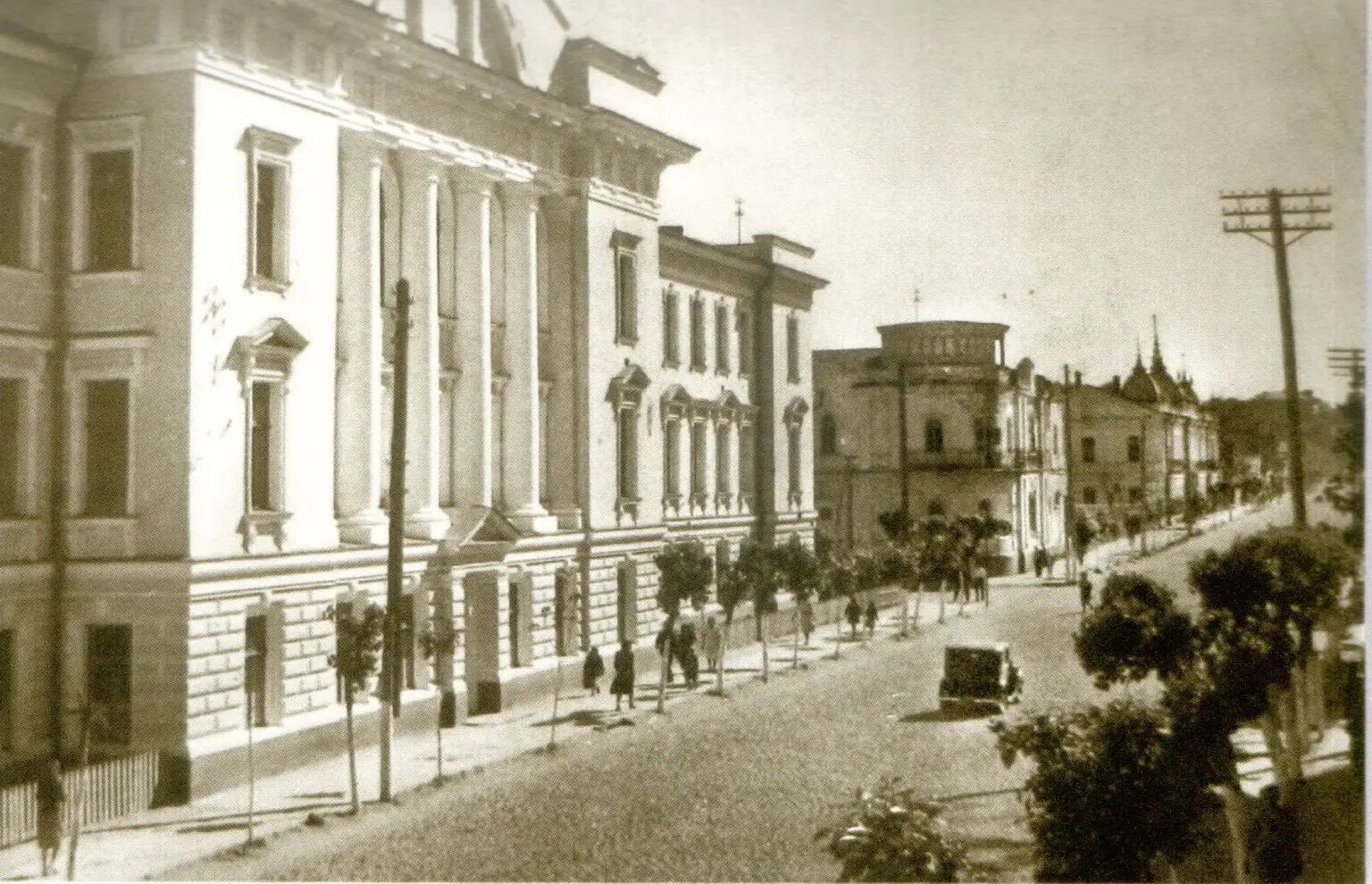 Якими були Суми у 1950-х: старі атмосферні фото
