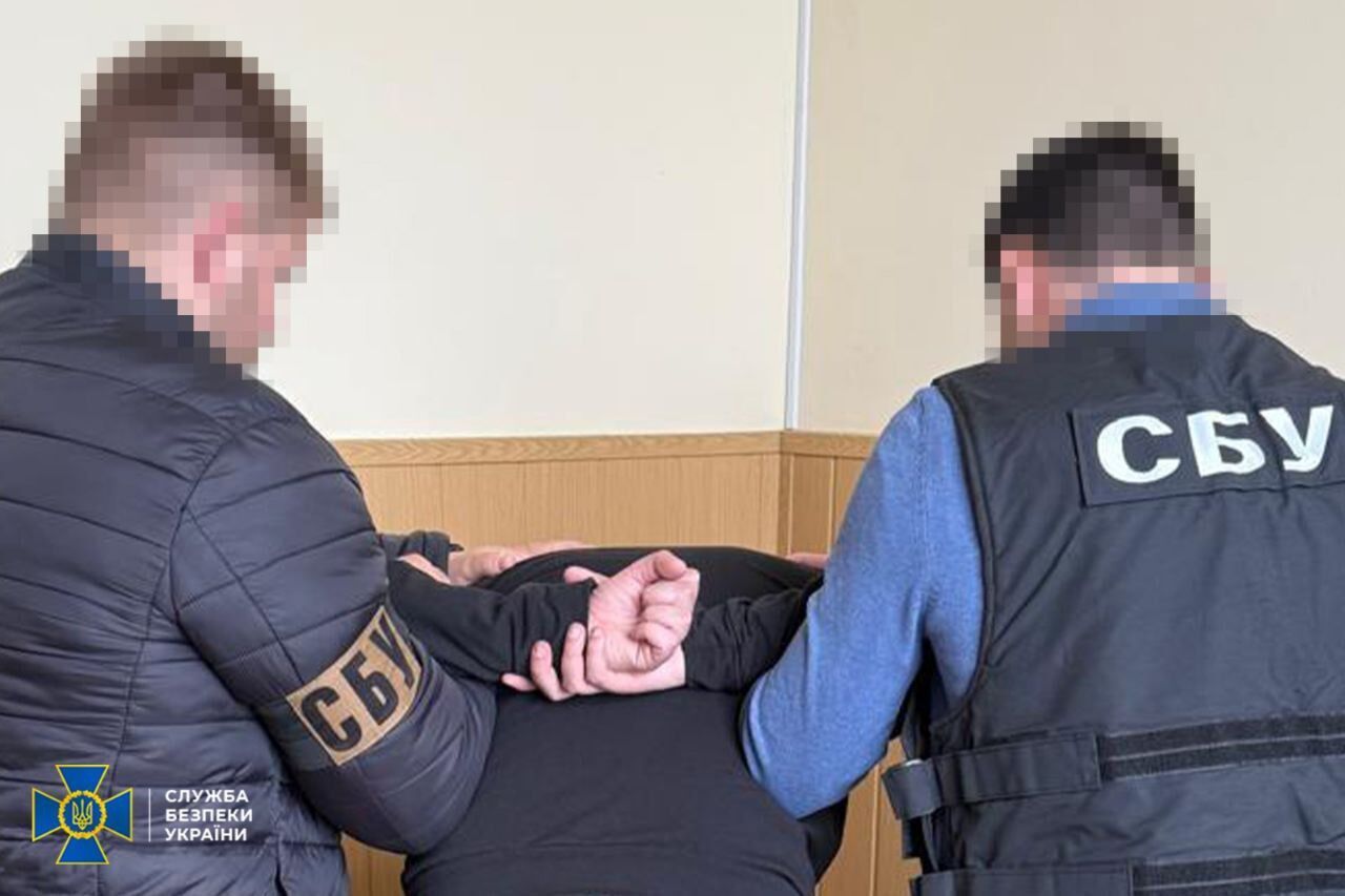 Искали "легкие деньги": СБУ задержала агентурную группу российского ГРУ, которая готовила взрывы в Виннице. Фото