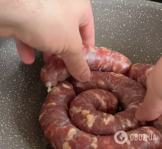Скільки запікати ковбасу