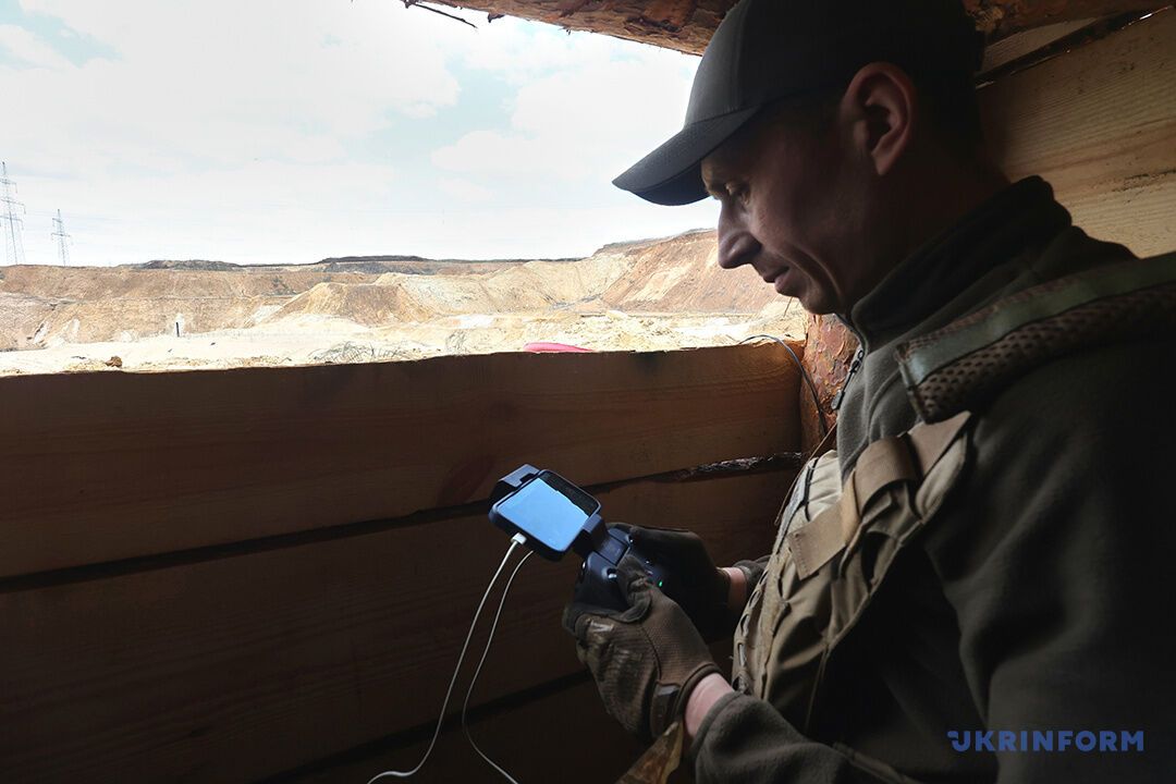 Можна знешкодити будь-які боєприпаси: на Харківщині військові застосовують новий для України спосіб розмінування. Фото і відео
