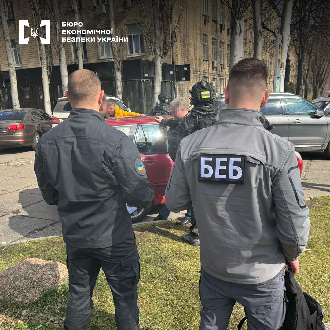 Фальшивомонетникам загрожує в'язниця
