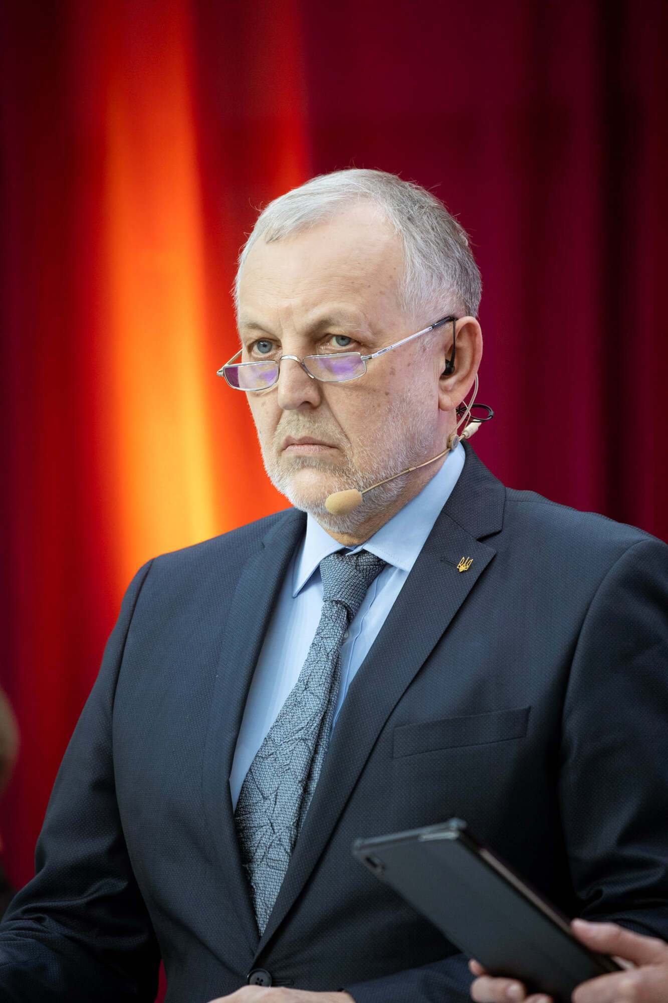 У Києві поранили ножем журналіста Юрія Макарова: потерпілий дав перші покази. Усі подробиці