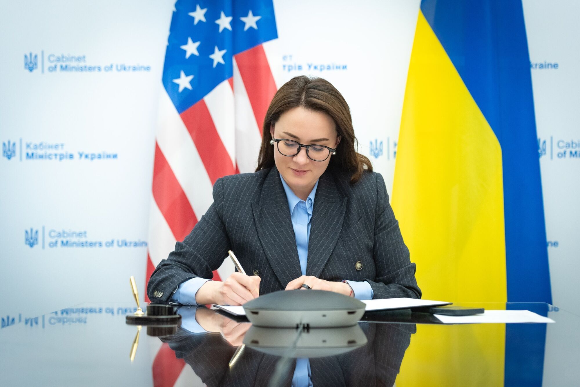 Украина и США подписали меморандум про полезные ископаемые: что известно о соглашении