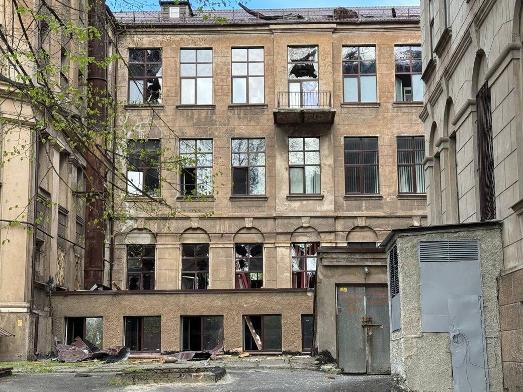 Дніпровський державний медичний університет було пошкоджено дронами
