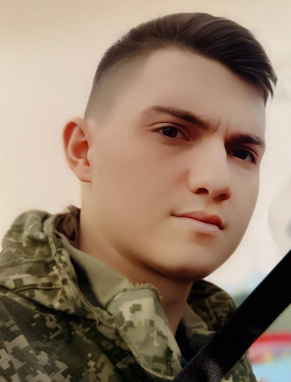 Україна втрачає найкращих синів: на фронті загинув військовий із Київщини Дмитро Корнієнко. Фото