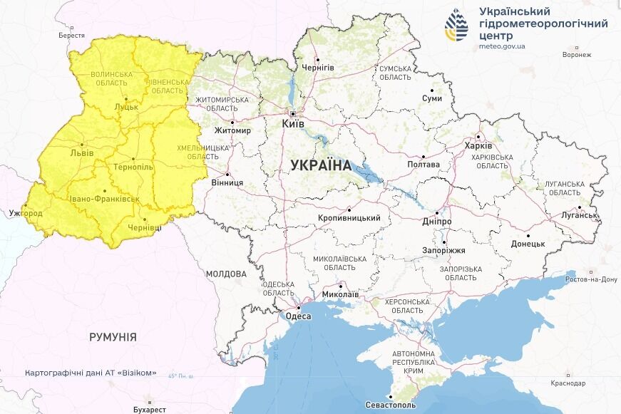 Місцями короткочасні дощі і грози: синоптики дали прогноз погоди на передвеликодню суботу
