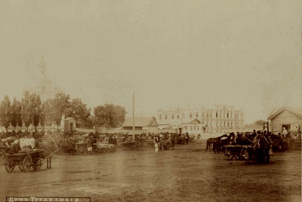 Чернигов 100 лет назад: в сети показали историческое фото