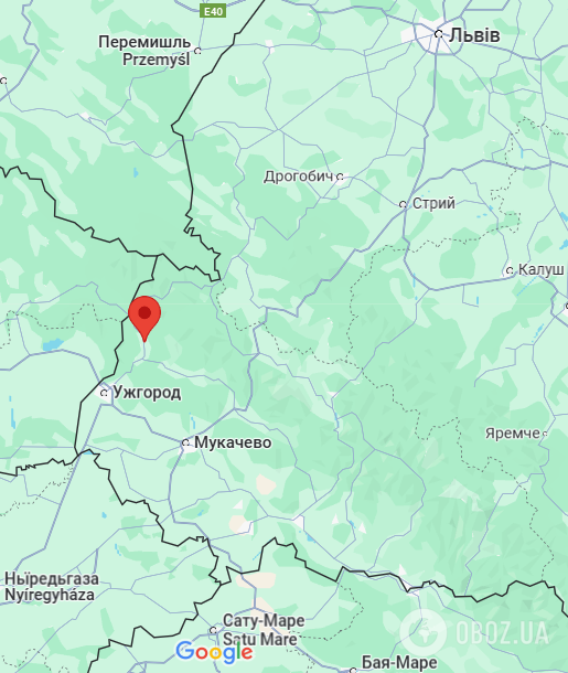 На Закарпатье поезд превратил Audi в металлолом: люди чудом уцелели. Фото