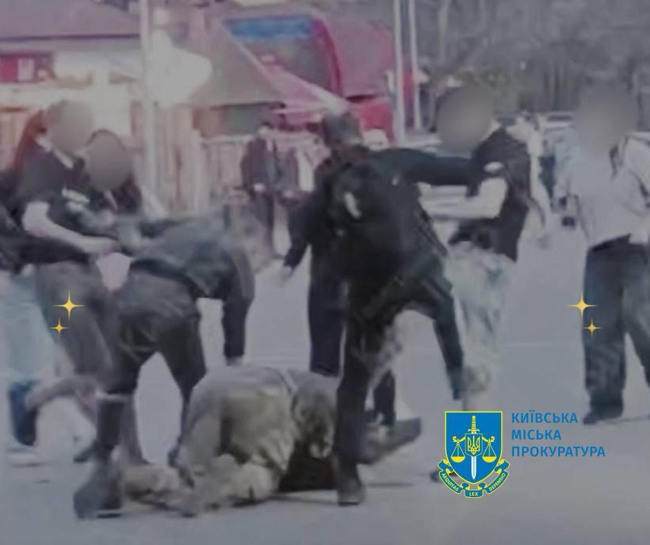 Воин приехал в Киев в отпуск: в прокуратуре рассказали подробности нападения на военного в Гидропарке