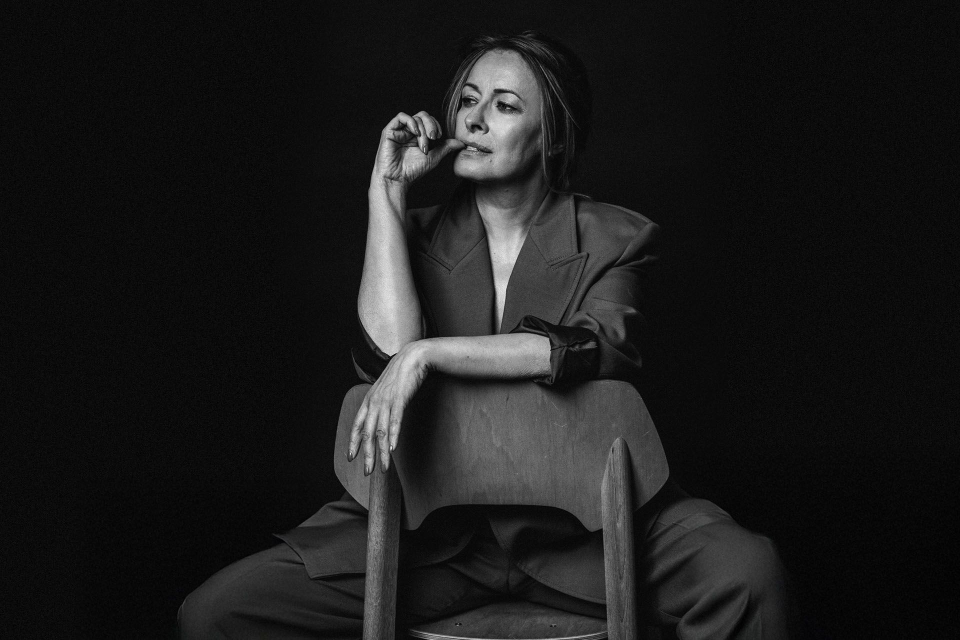 "Баню без объяснений – до свидания!" Елена Кравец о сложных отношениях с соцсетями, возвращении в "Квартал 95" и волшебной фразе от страхов