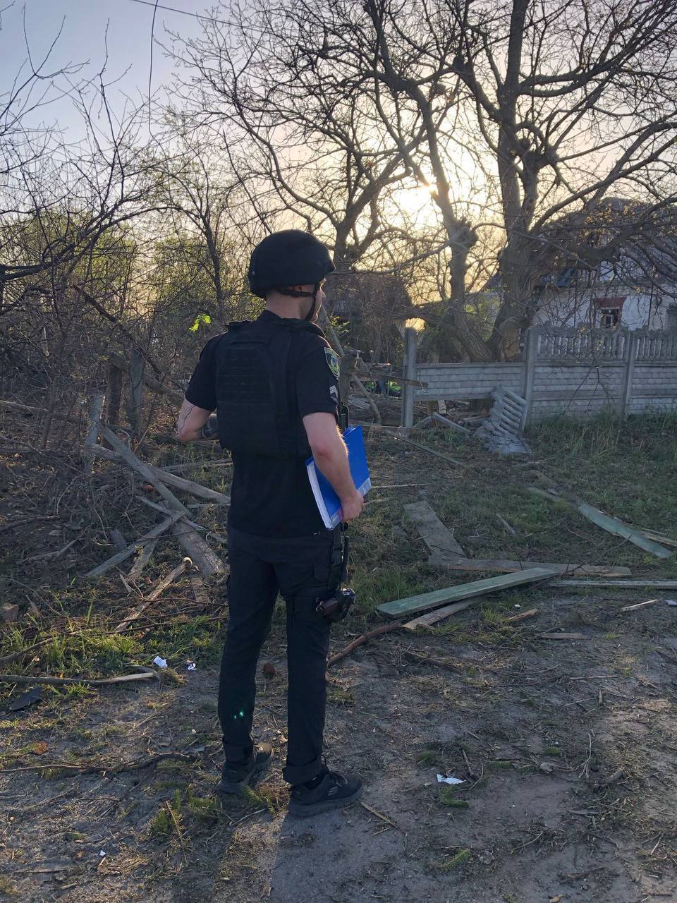Є пошкодження, виникла пожежа: стало відомо про наслідки російської атаки на Київщину. Фото