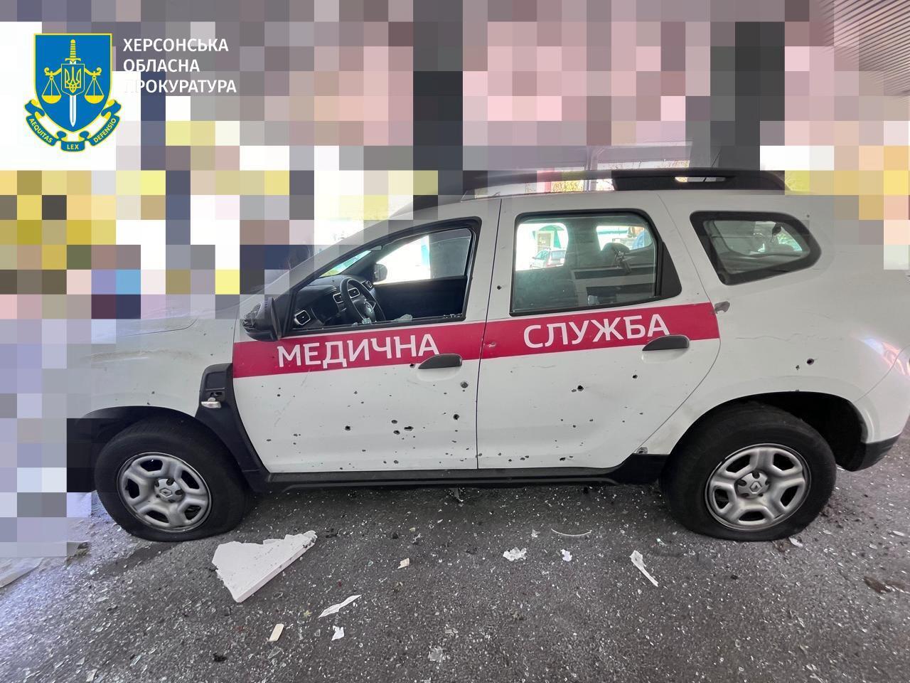 Оккупанты атаковали территорию больницы в Херсоне: пострадали шесть человек. Фото