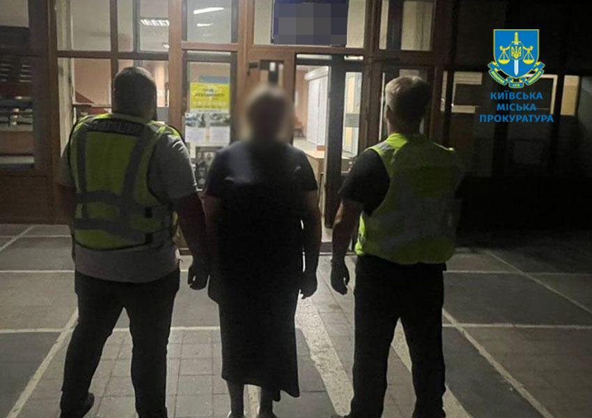 За гроші робили ухилянтів багатодітними батьками задля виїзду за кордон: у Києві судитимуть зловмисників. Фото