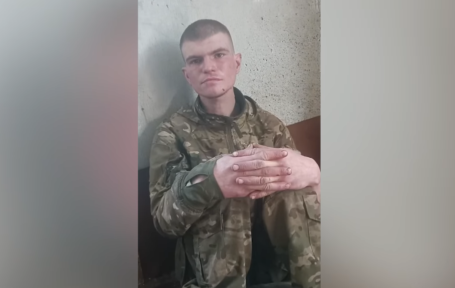 Російський окупант родом з Омська, на війні перебуває з лютого 2025 року.