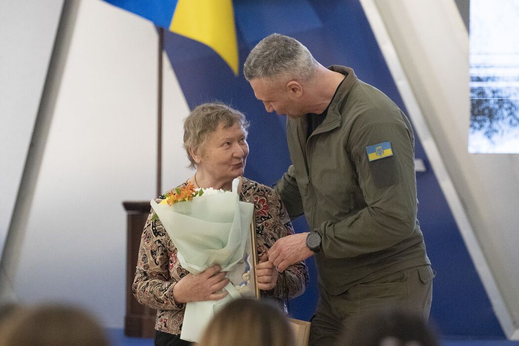 Лучшие психологи Киева получили награды от Кличко в честь профессионального праздника