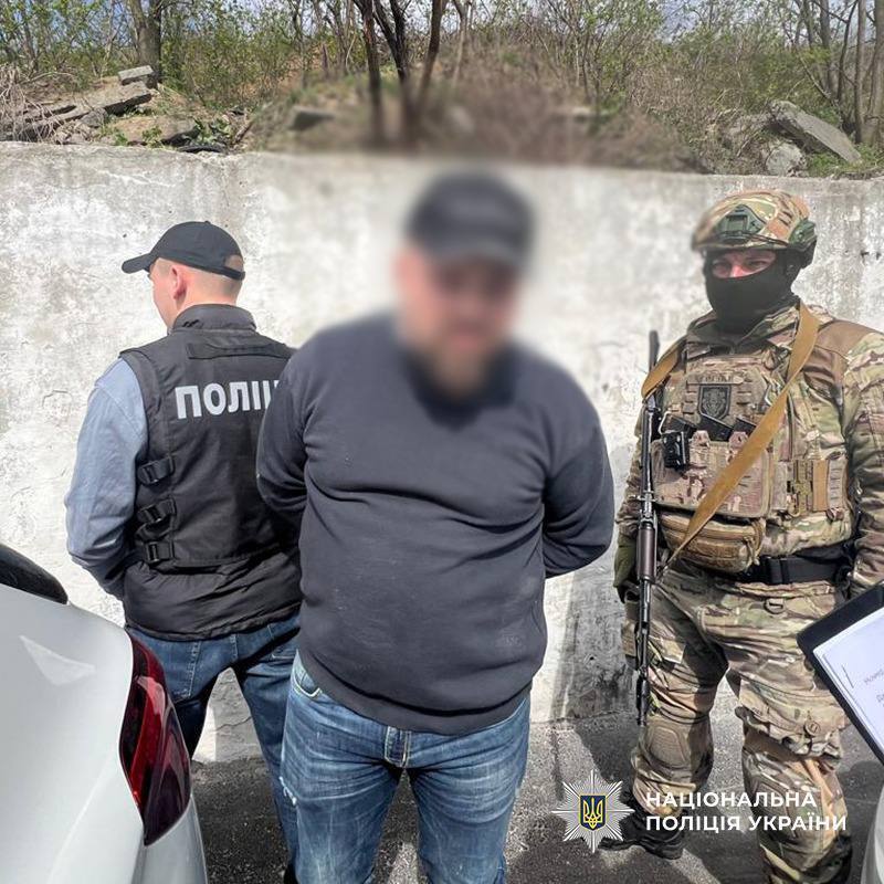 За $50 тис. продавав фейкові довідки ухилянтам: у Києві затримали організатора схеми. Фото
