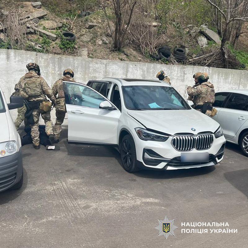 За $50 тис. продавав фейкові довідки ухилянтам: у Києві затримали організатора схеми. Фото
