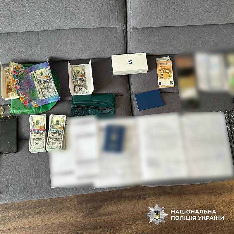 За $50 тис. продавав фейкові довідки ухилянтам: у Києві затримали організатора схеми. Фото
