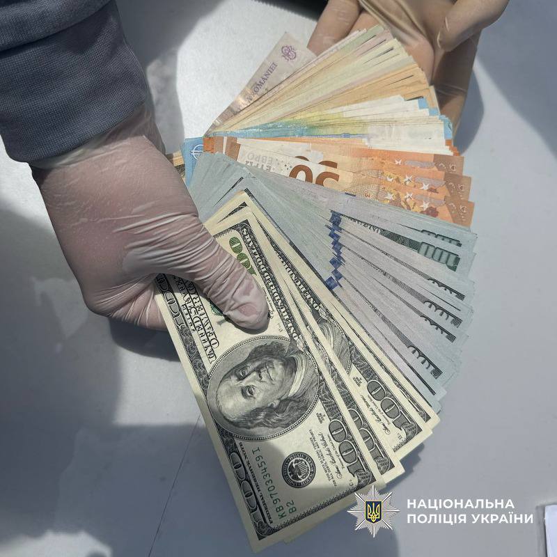 За $50 тис. продавав фейкові довідки ухилянтам: у Києві затримали організатора схеми. Фото
