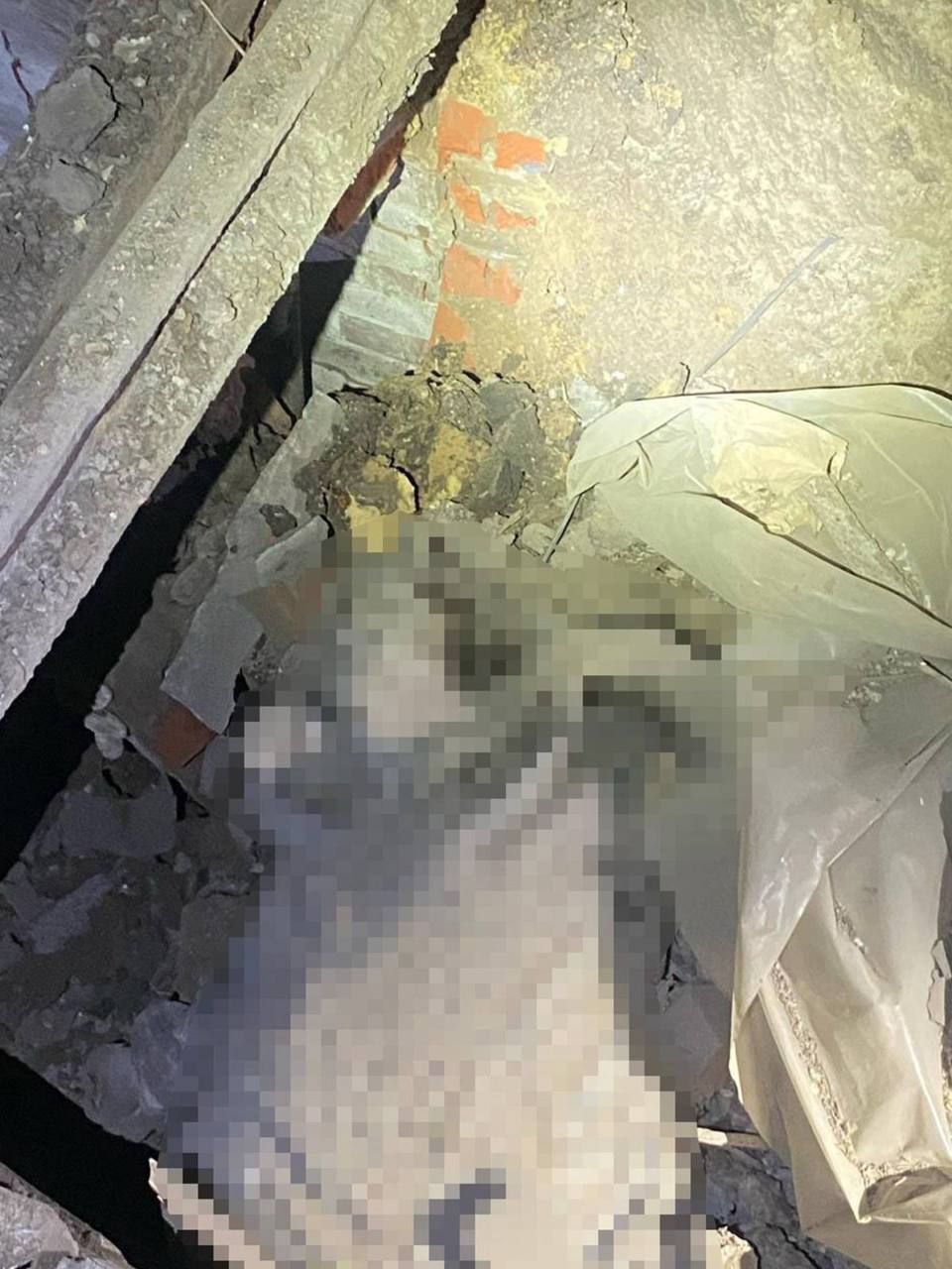 Окупанти вдарили по Костянтинівці: загинула жінка та дитина, є поранені. Фото
