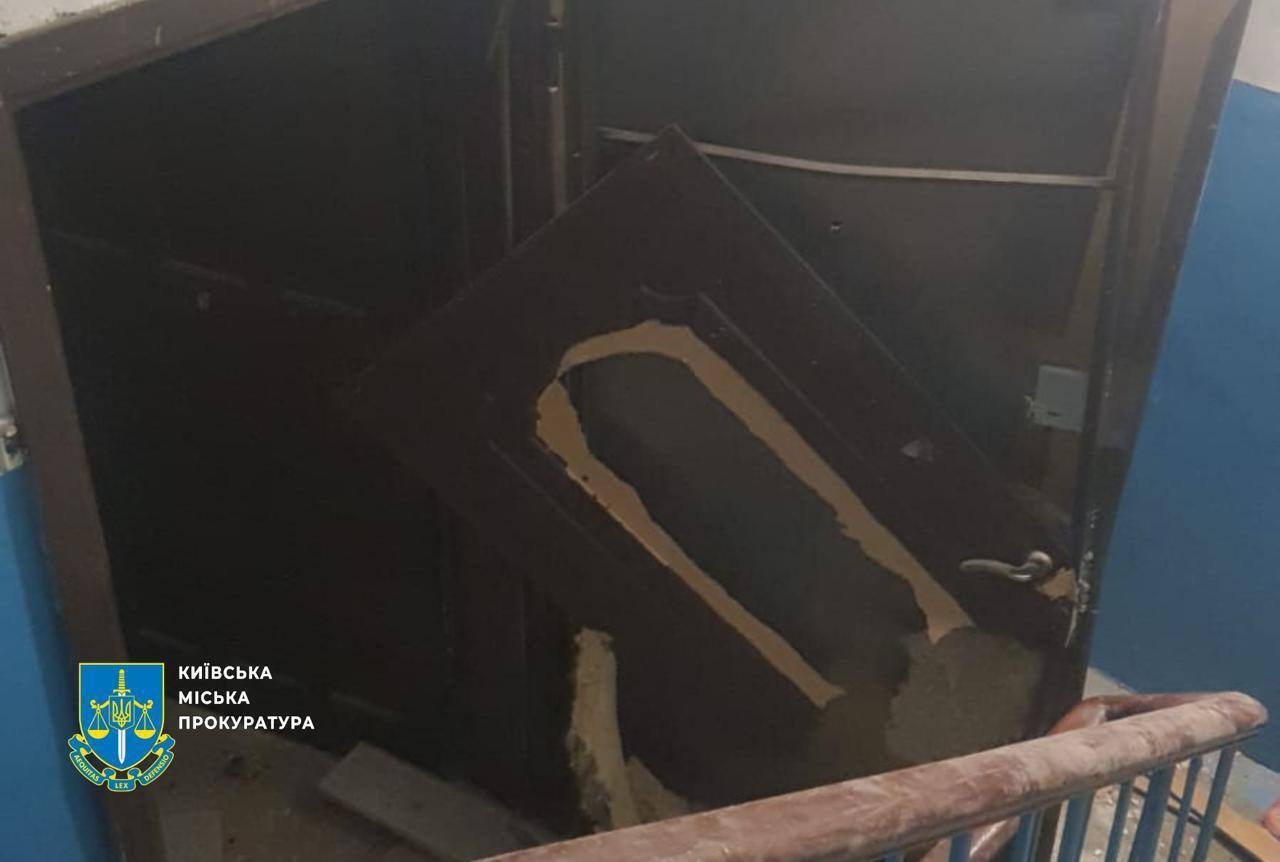 Россия атаковала Киев и область "Шахедами" и ракетами: разрушены дома, погибли 12 человек, среди более чем 70 раненых есть дети. Фото и видео