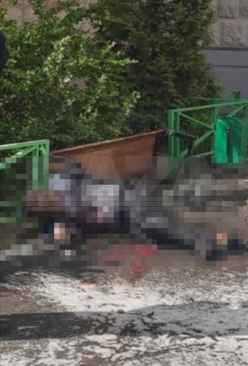 Отбросило на несколько метров: в российском Подмосковье в результате взрыва авто погиб генерал. Фото и видео