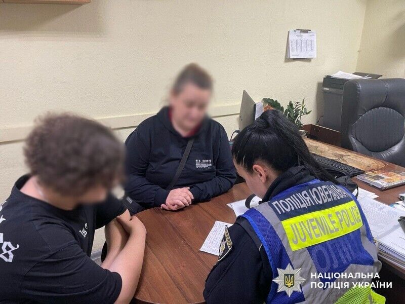 Предлагал подписчикам выбрать вид насилия: в Киеве 14-летний подросток издевался над котёнком. Фото