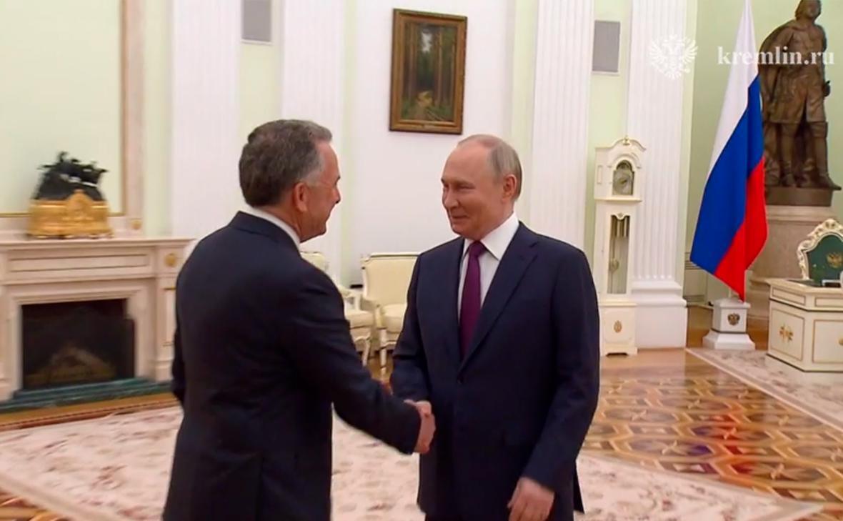 "Конструктивна і корисна": у Росії та США розповіли деталі зустрічі Путіна з Віткоффом 
