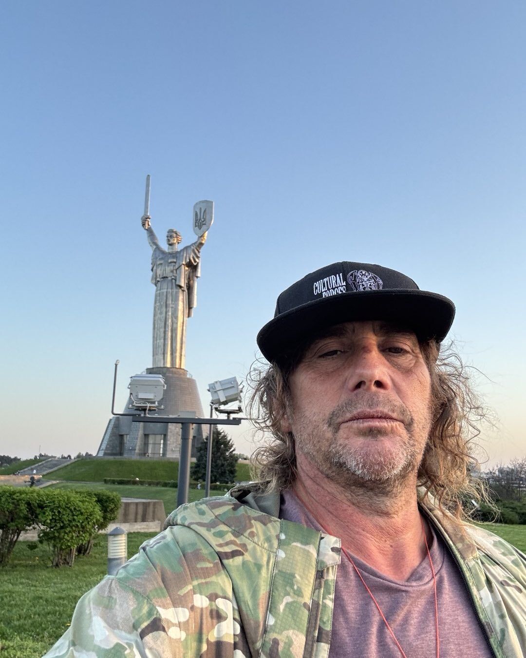 "Моє серце розбите": режисер кліпів Nirvana і The Rolling Stones Семюел Баєр побував в Україні та висловився про війну