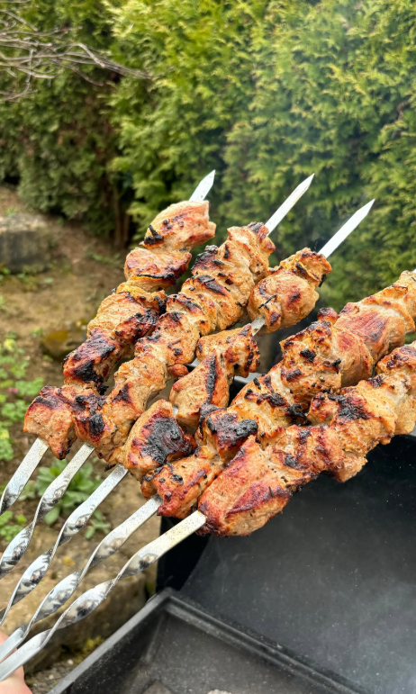 Сочный шашлык в маринаде с газировкой: мясо получится идеальным