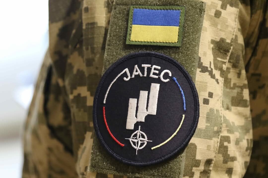 Визначили пріоритети спільної роботи: Україна і НАТО провели неоголошену зустріч у Києві. Фото
