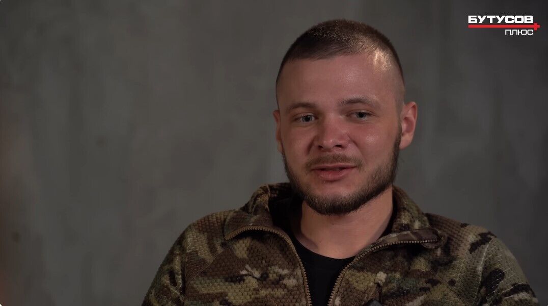 Украинский воин самостоятельно "зачистил" посадку под Северском и взял в плен шестерых оккупантов. Видео