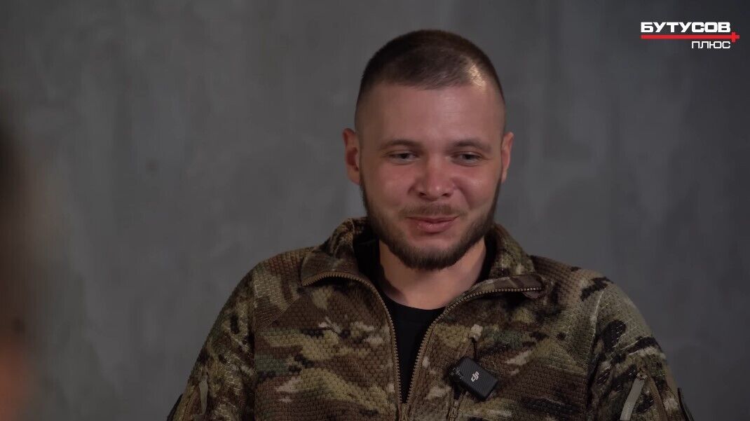 Украинский воин самостоятельно "зачистил" посадку под Северском и взял в плен шестерых оккупантов. Видео