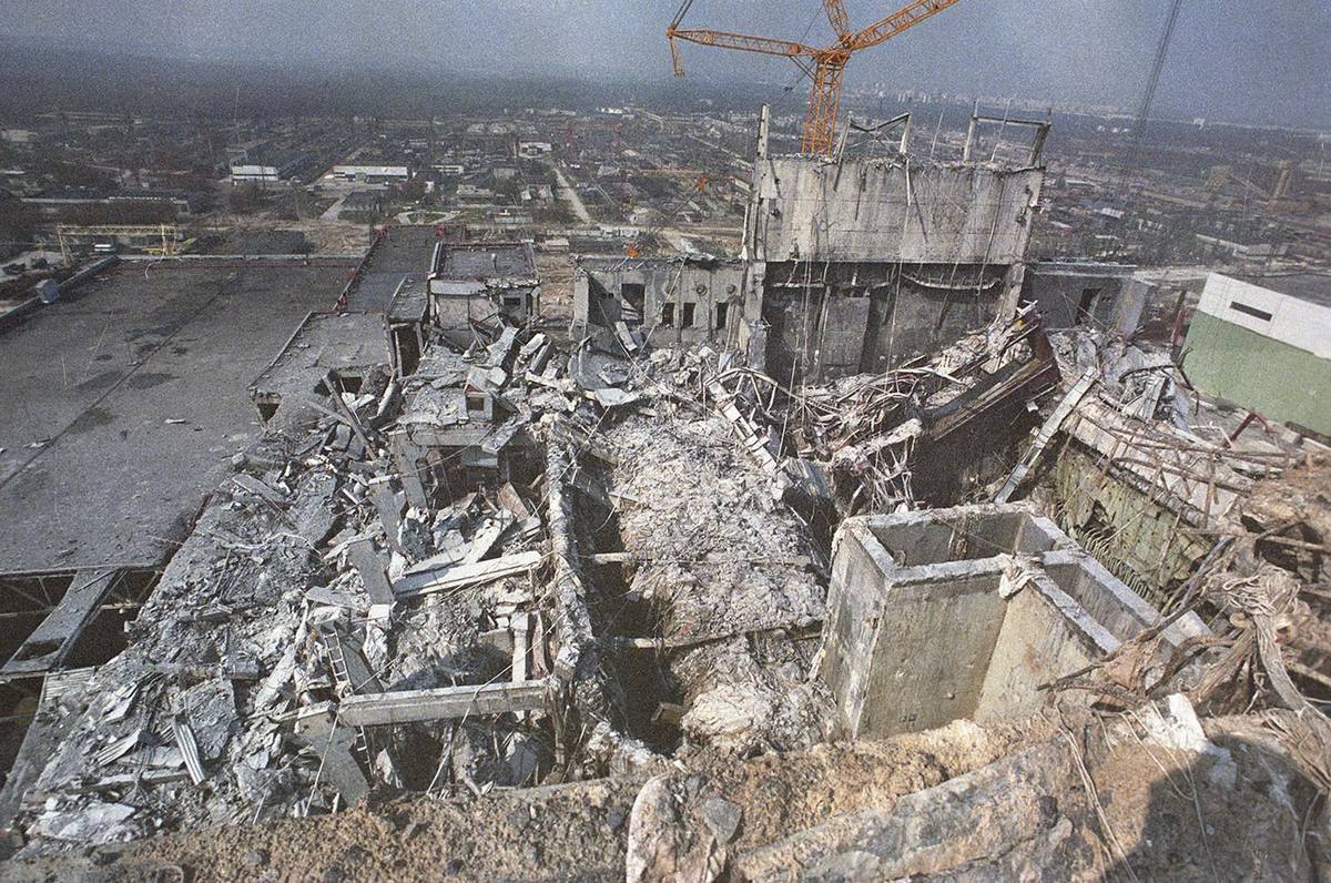 "Наслідки могли б бути значно масштабнішими, якби не наші люди": Зеленський порівняв катастрофу на ЧАЕС з війною РФ проти України