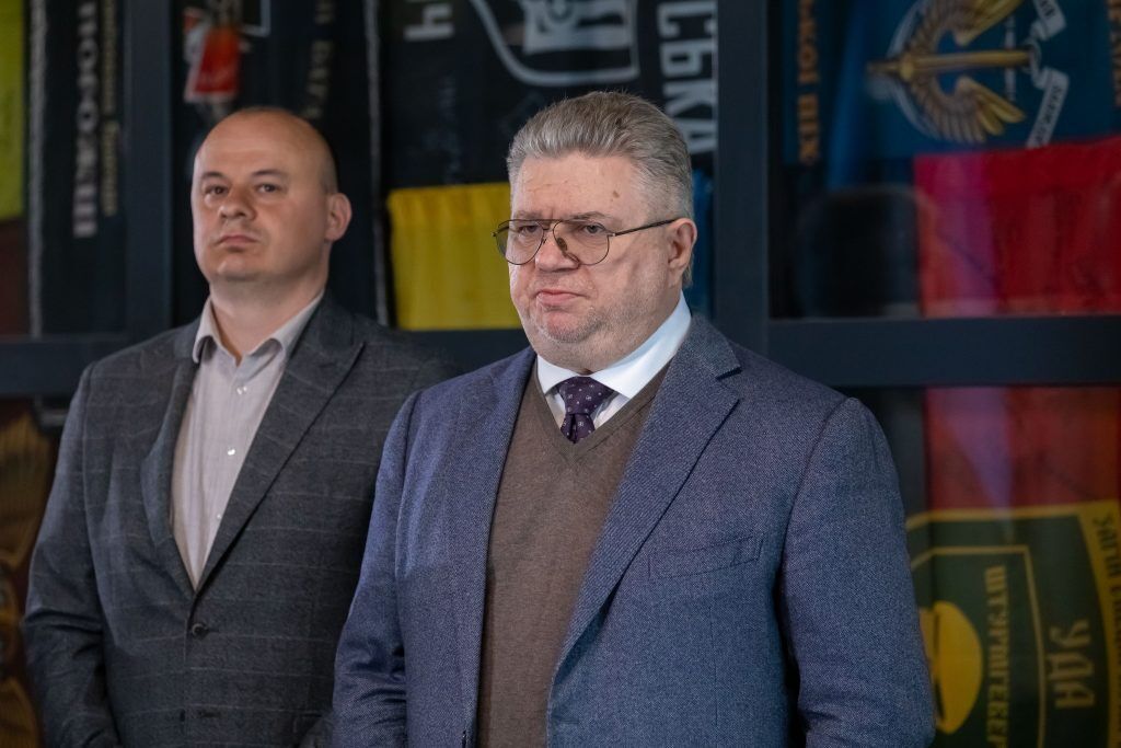 Адвокати Порошенка заявили про залучення Нацбанку до політичного переслідування політика