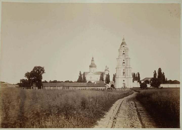 Город церквей: в сети показали старые фото Чернигова
