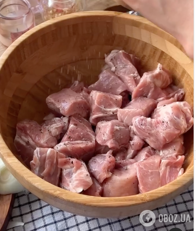 В чем нельзя мариновать мясо для шашлыка