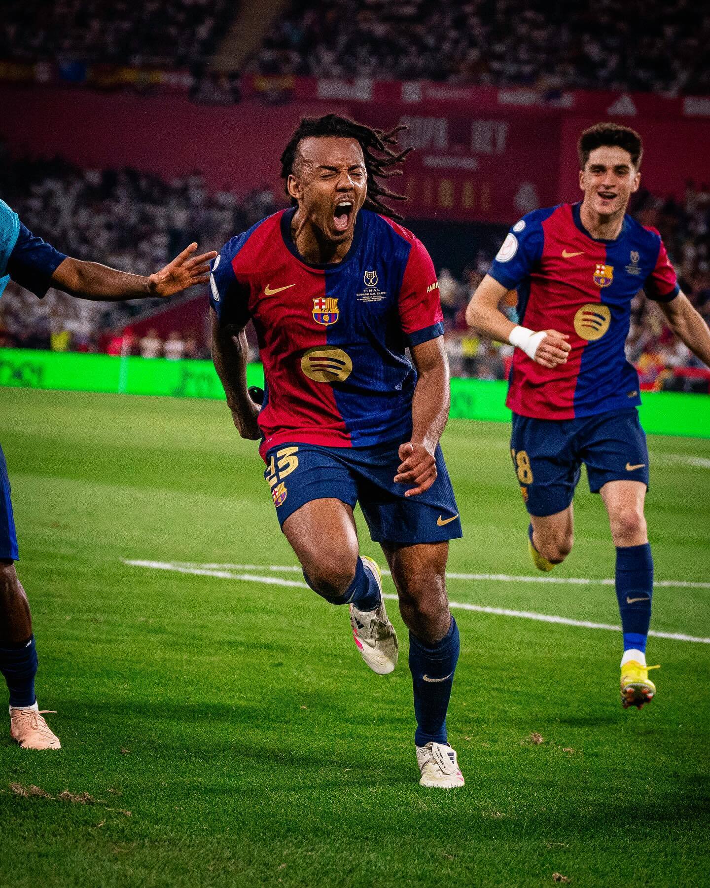 О котрій сьогодні та де дивитися "Барселона" – "Інтер": розклад трансляцій півфіналу Ліги чемпіонів