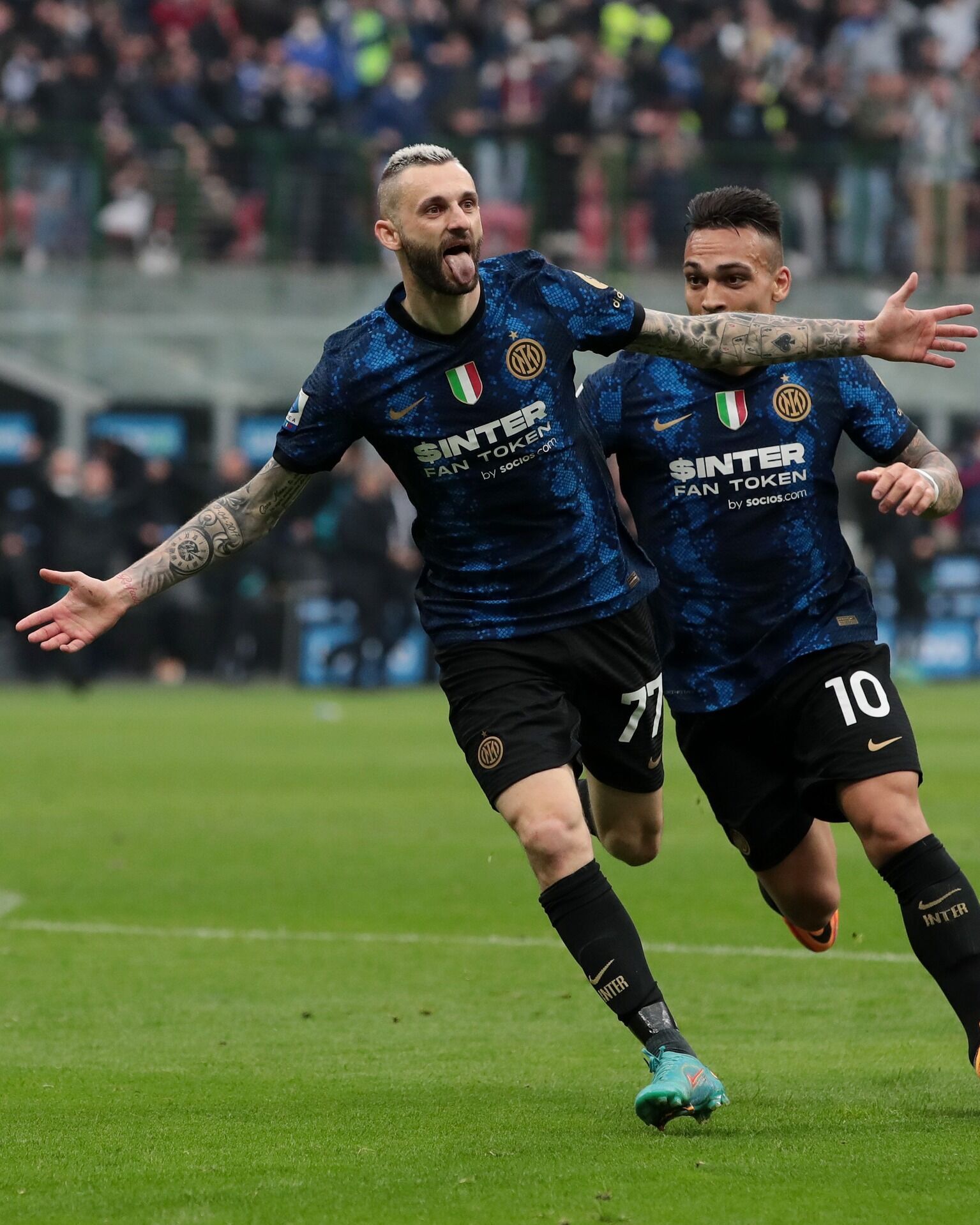 О котрій сьогодні та де дивитися "Барселона" – "Інтер": розклад трансляцій півфіналу Ліги чемпіонів