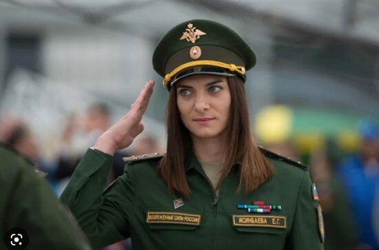 "Грубо кинула, надула, обманула". Сбежавшую в Испанию Исинбаеву нашли чем "придавить" в России